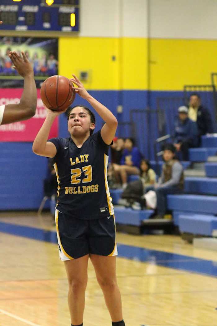san-antonio-stevens-laredo-alexander-girls-basketball-playoffs00001